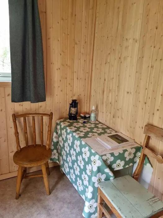 Torfoss Gard, Hytte Utleie, Campingvogn Og Bobil Plasser Potka Esterno foto
