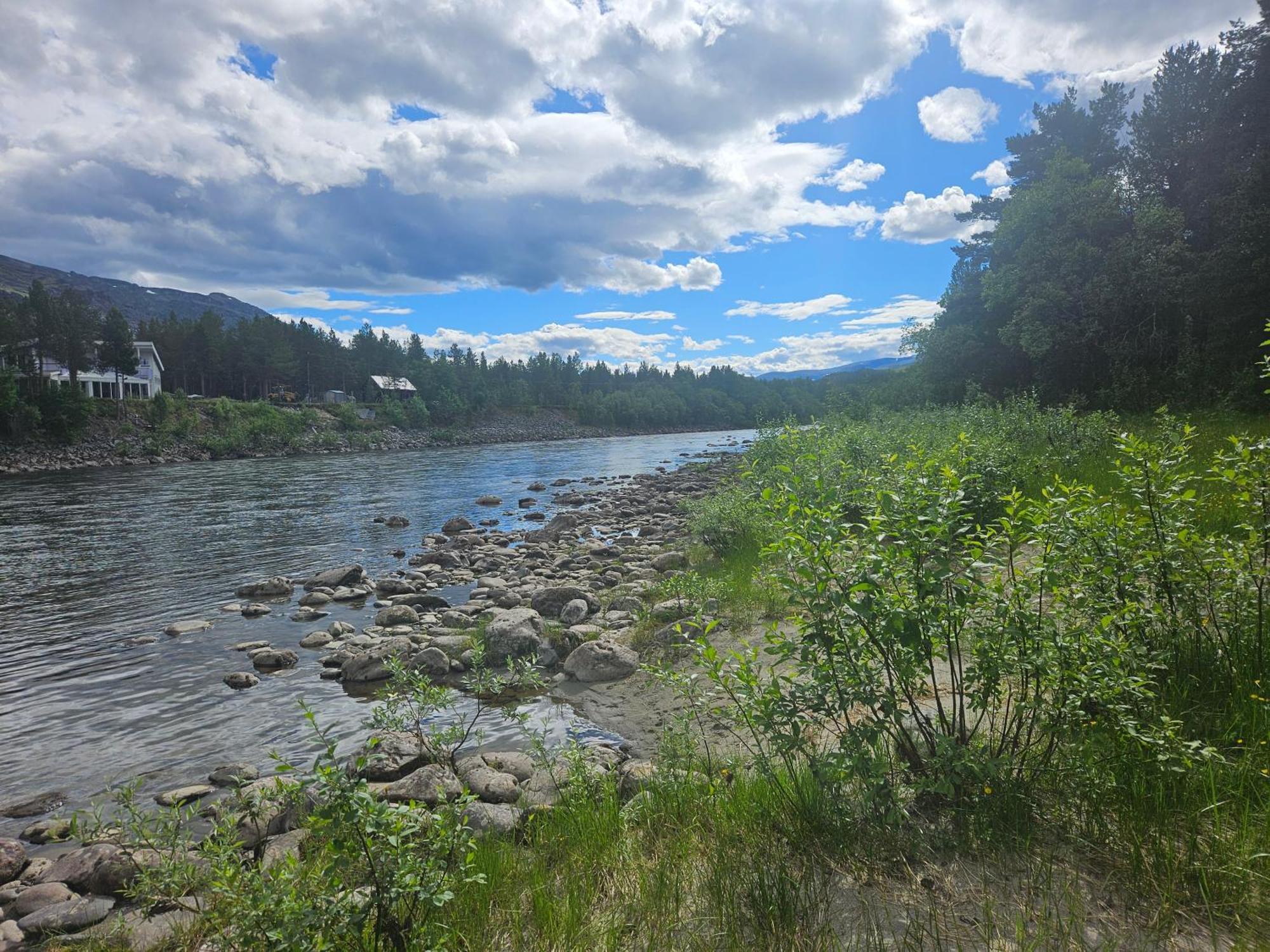 Torfoss Gard, Hytte Utleie, Campingvogn Og Bobil Plasser Potka Esterno foto