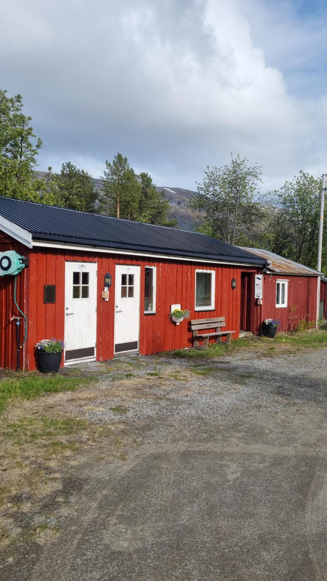 Torfoss Gard, Hytte Utleie, Campingvogn Og Bobil Plasser Potka Esterno foto